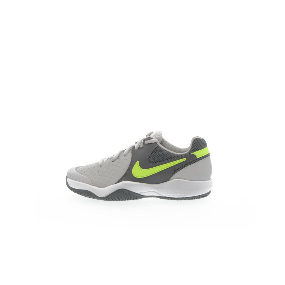 nikecourt air zoom resistance