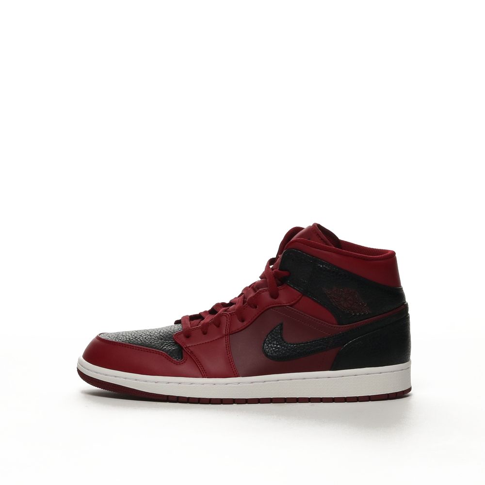 jordan 1 team red black