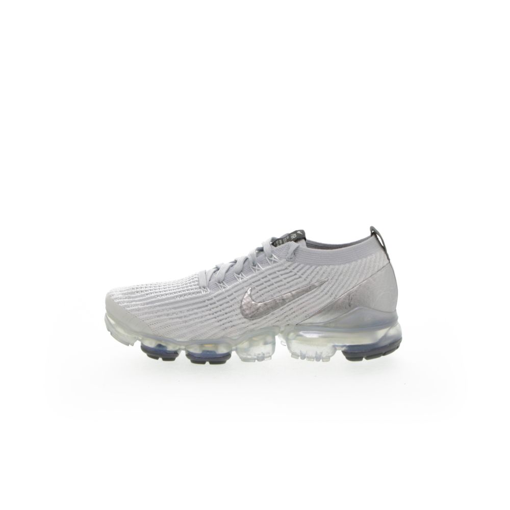 Official Look At The Nike Air VaporMax 3 Pure Platinum