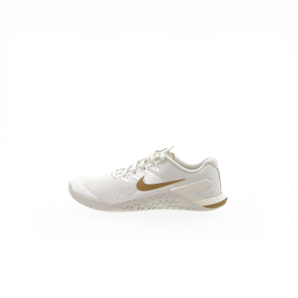 nike metcon 4 champagne