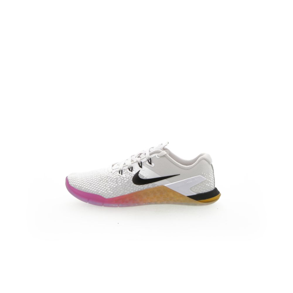 nike metcon 4 fuchsia